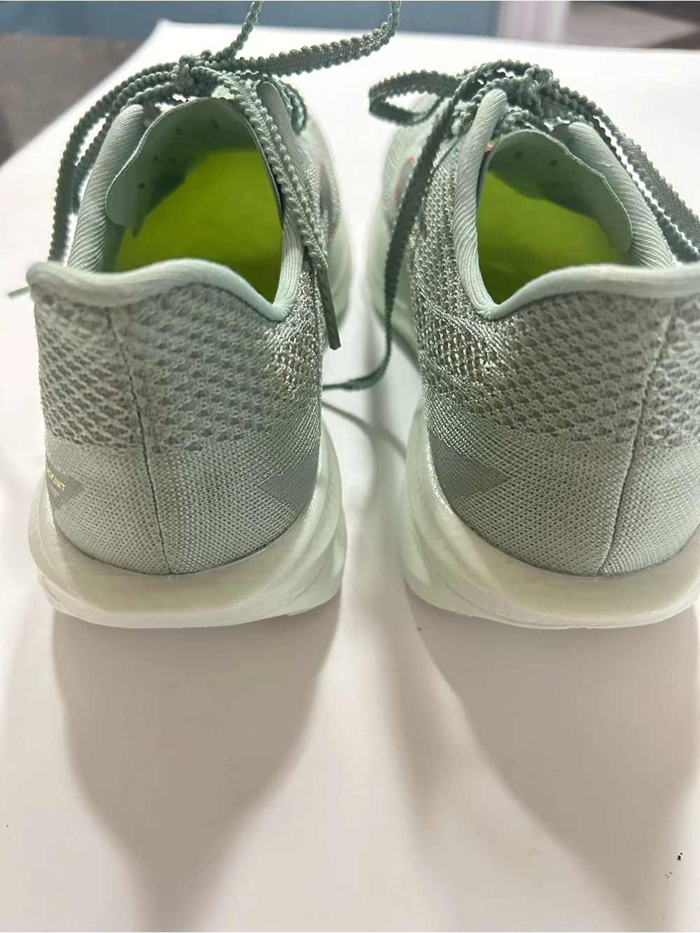 Brooks hyperion elite